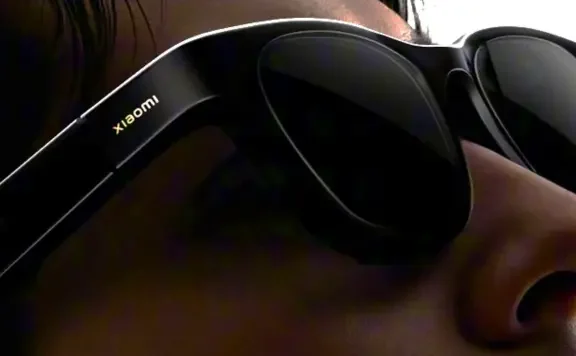小米AI眼镜明晚发布,支持第一人称视角拍摄,可同步拍摄、记录